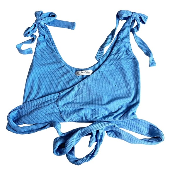 We The Free - Blue Wrap Around Crop Top with Ties - Sz. XS - Picture 1 of 5